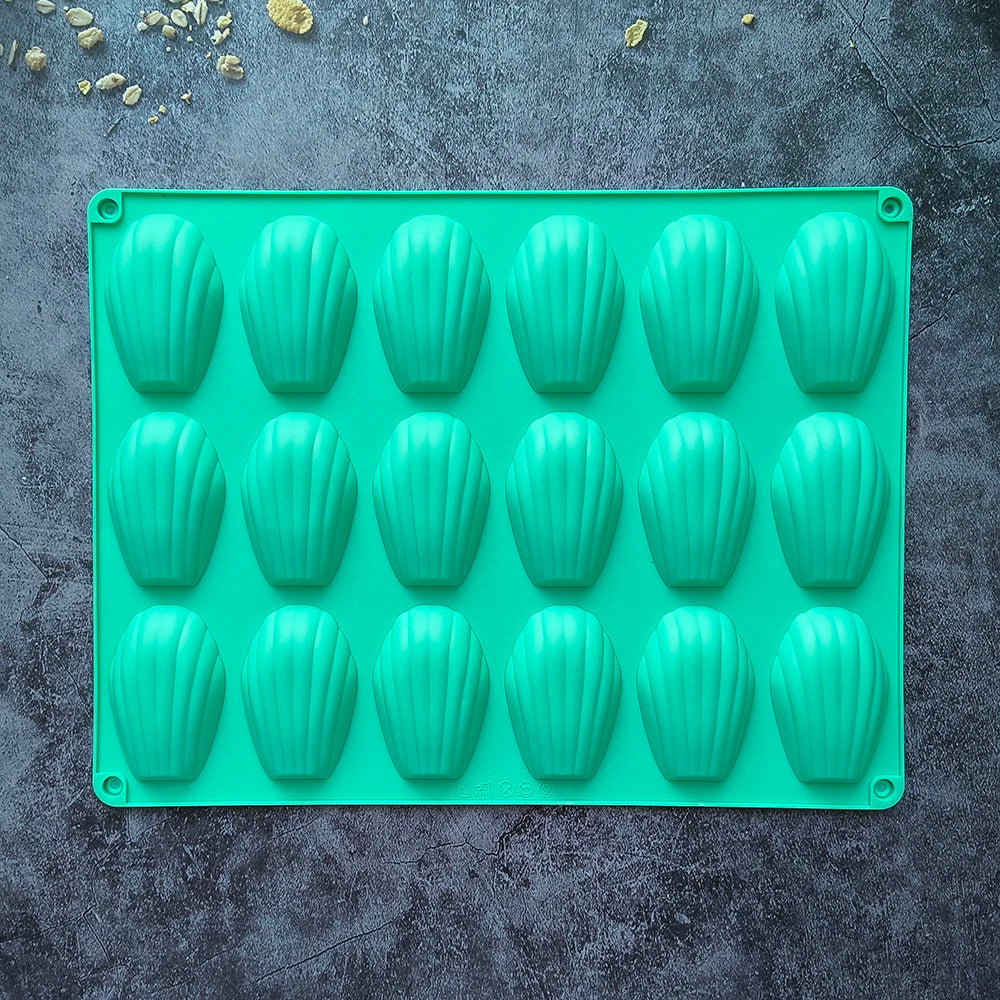 1pc 18 Cavity Madeleine Silicone Cake Mold Shell shaped Chocolate Cookie Biscuit Mould Handmade Silicone Bakeware Tools