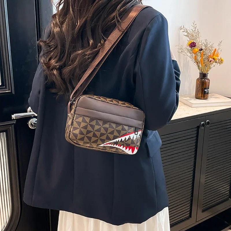 Creative Shark usta križnika torba Preprosta torbica za kovanec Mobilni telefon Torba Casual Fashion Crossbody Velika zmogljivost majhna kvadratna torba