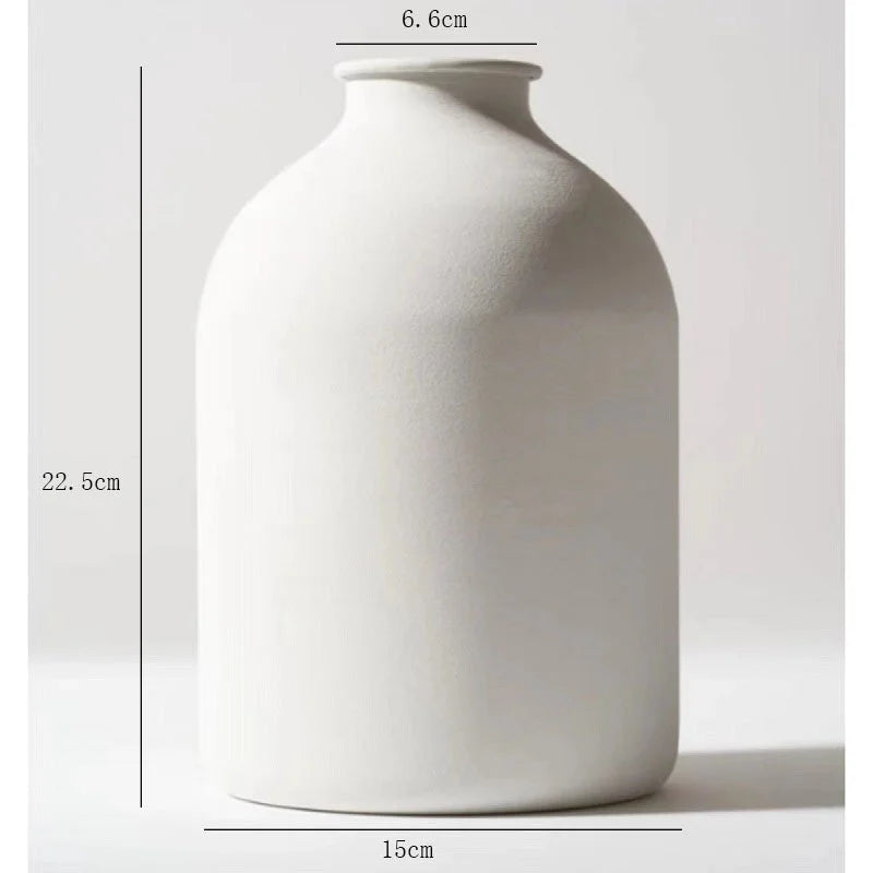 Matte Black Metal Vase, Ideal for Dried Flowers Gift for Wedding Home Spa Votive Candle Gardens Home Living Room Decoration Home
