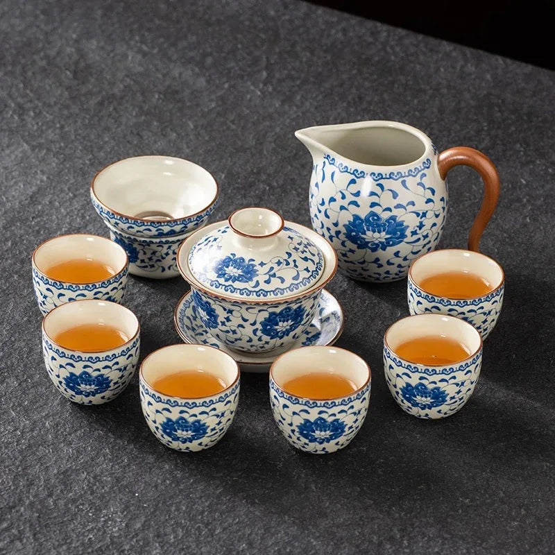 Upscale Tea Sets Ceramic Kung Fu Teaset Teacup Porcelain Service Gaiwan Tea Cups Mug of Tea Ceremony Teapot