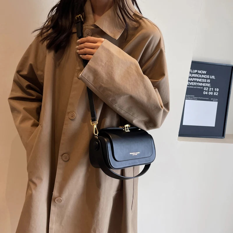 Jednostavna modna mini kvadratna žena Crossbody torbe 2024 luksuzne dizajnerske torbice i torbe kutija Oblik čistih boja za ramenice