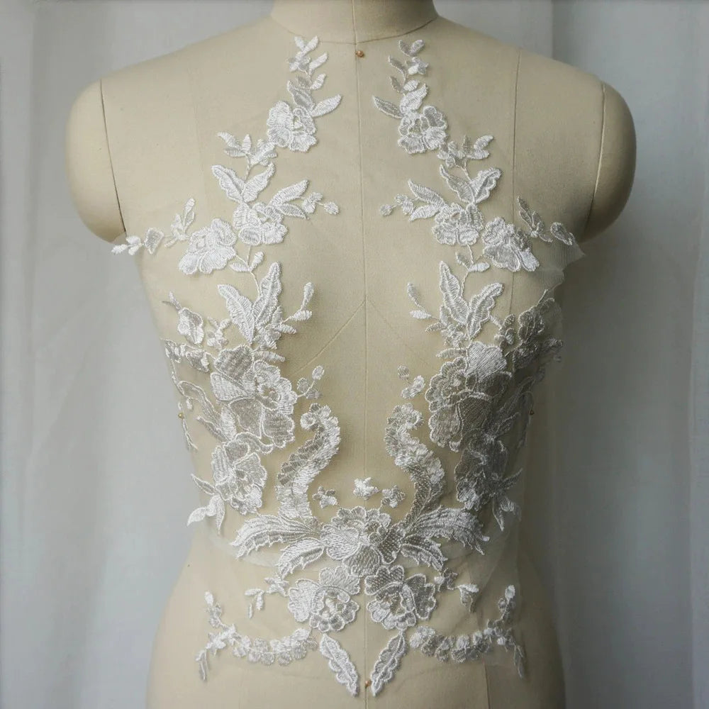 1pc Embroidered Lace Applique Sewing Flower Fabric Collar Patch for Wedding Party Gown Bridal Dress Clothes DIY Crafts