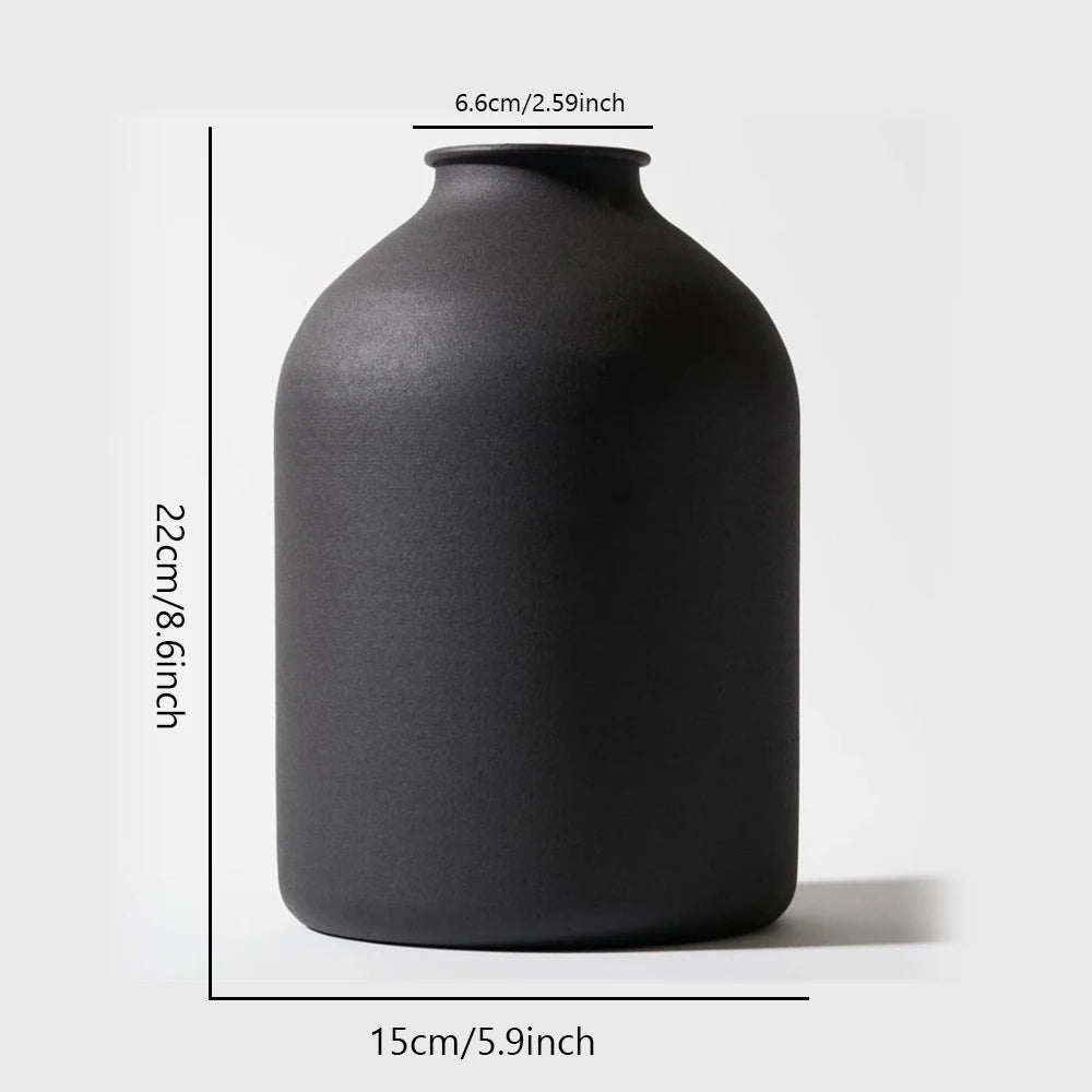 Matte Black Metal Vase, Ideal for Dried Flowers Gift for Wedding Home Spa Votive Candle Gardens Home Living Room Decoration Home
