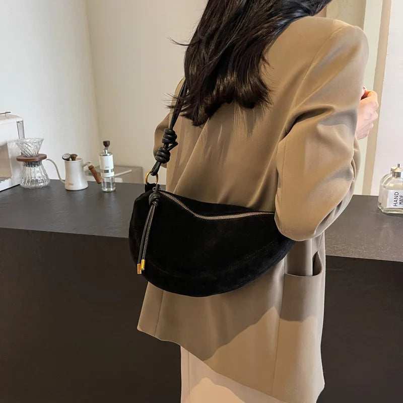 Faux Suede Super Popular Niche Suede Shoulder Bag for Women 2025 Hot Sale Single Crossbody Bags Underarm Dumpling Sweet Bags