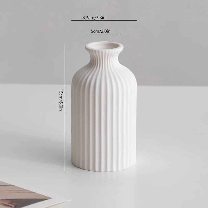 White, simple and modern ceramic vase, living room flower arrangement, light luxury and high-end feel, earthenware jar, table de