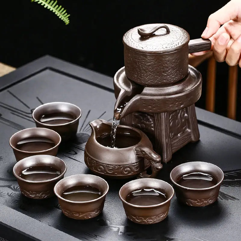 High Quality Ceramic Lazy Man Style Automatic Rotating Insulation Tea Set Suitable for Home Making