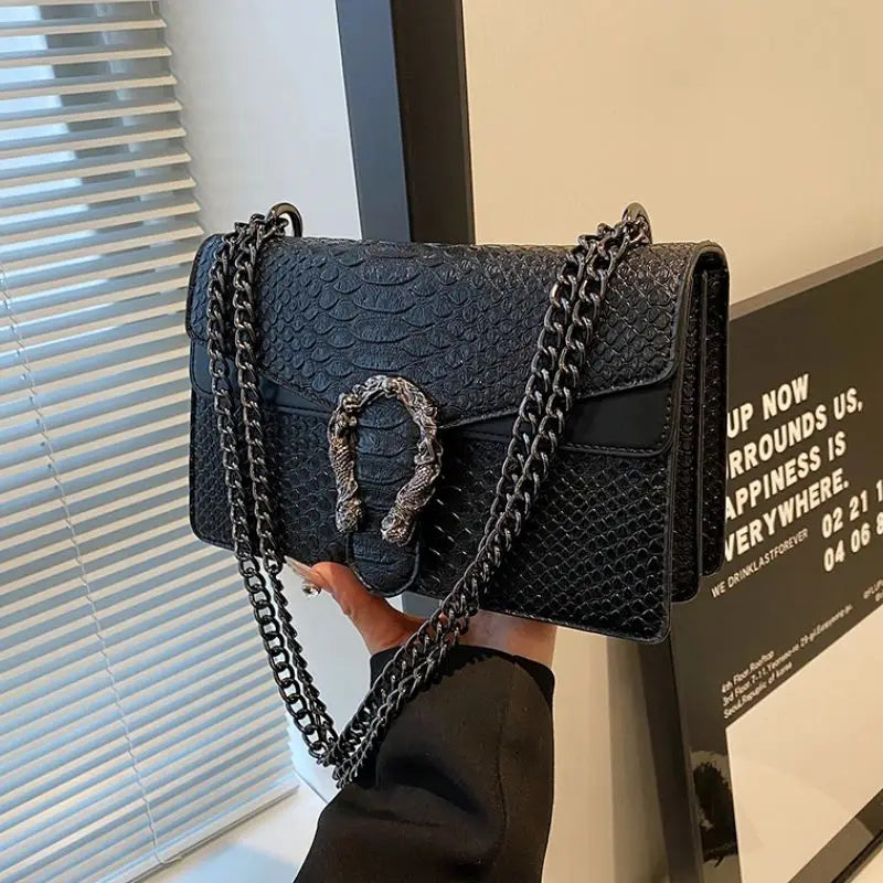 Retro stil modna veriga ramenska torba za ženske kače vzorec crossbody mala kvadratna torba trendovska dodatna oprema