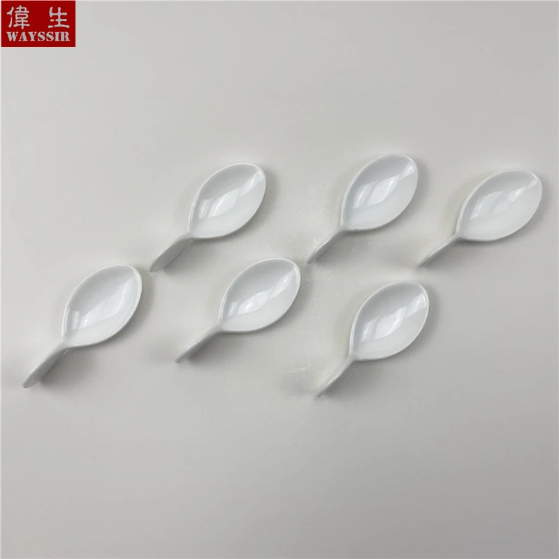 6pcs setzen Fësch geformte wäisse Whorcalain Snack Dish Hotel Buffet Susi Silce Läffel-Dekoratiouns-Dekoratus Camion