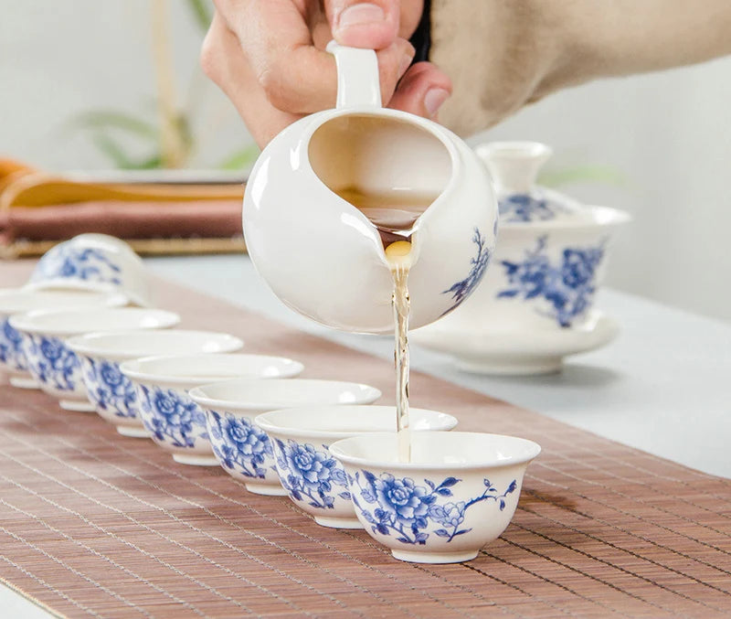 11pcs Chinese Kung Fu Tea Set,Ceramic Portable Teacup Porcelain Service Gaiwan Tea Cups Mug of Tea Ceremony Teapot