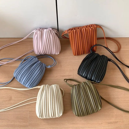 Summer Fashion New Crossbody Bag Women's PU Single Shoulder Mini Bag Luxury Versatile Pleated Casual Small Square Bag