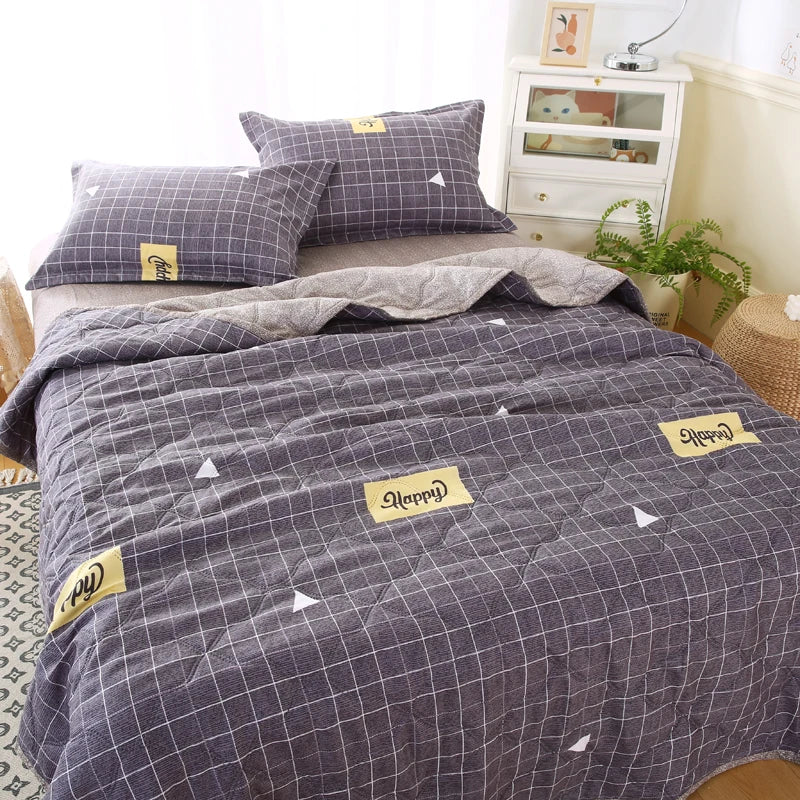 Daisy Printed Quilted Summer Quilt and Pillowcase or Single Quilts Soft Breathable Single Double Blanket Washable Thin Comforter