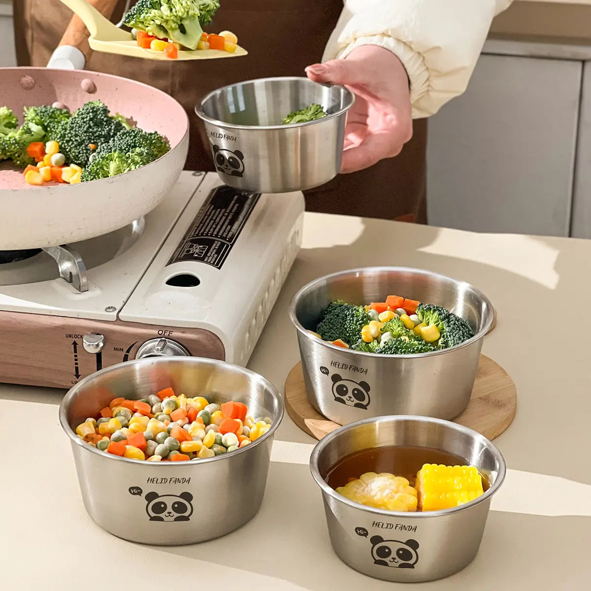 Refrigerator Sealed Preservation Box Large Capacity 304 Stainless Steel Food Container Round Food Storage Box Microwave Safe