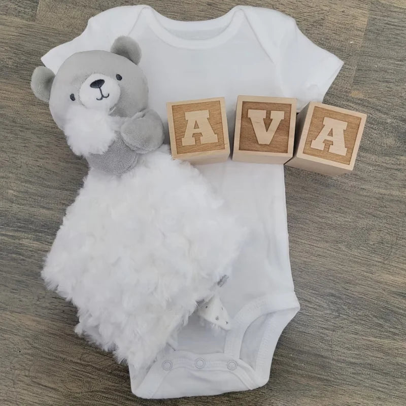 Niestandardowe drewniane imienia bloki alphabet imienia dziecka grawerowane grawerowane grawerowane baby shower świąteczny prezent dla dzieci dekoracja pokoju na imprezę