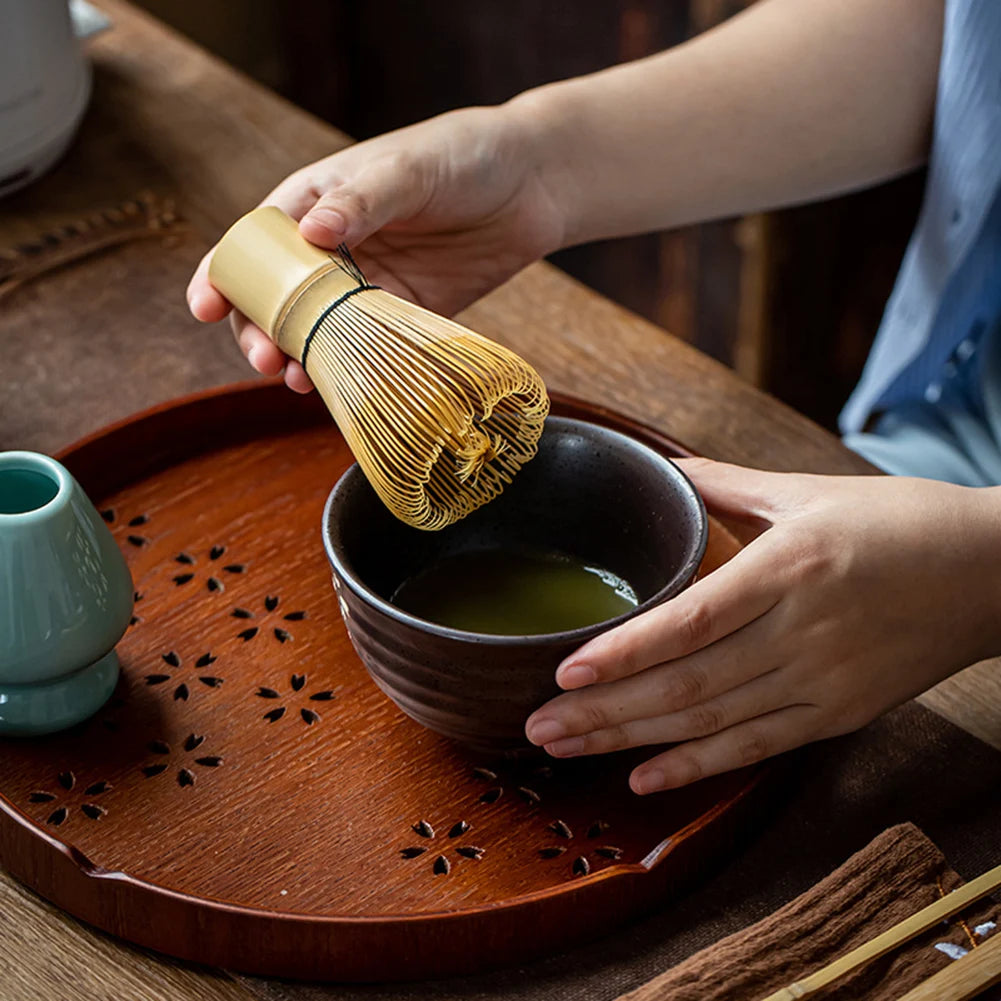 Japāņu tējas komplekta matcha slotiņa (chasen) tējas karote un kausiņa (chashaku) matcha tējas komplekta bambusa piederumi viesistabas virtuvei