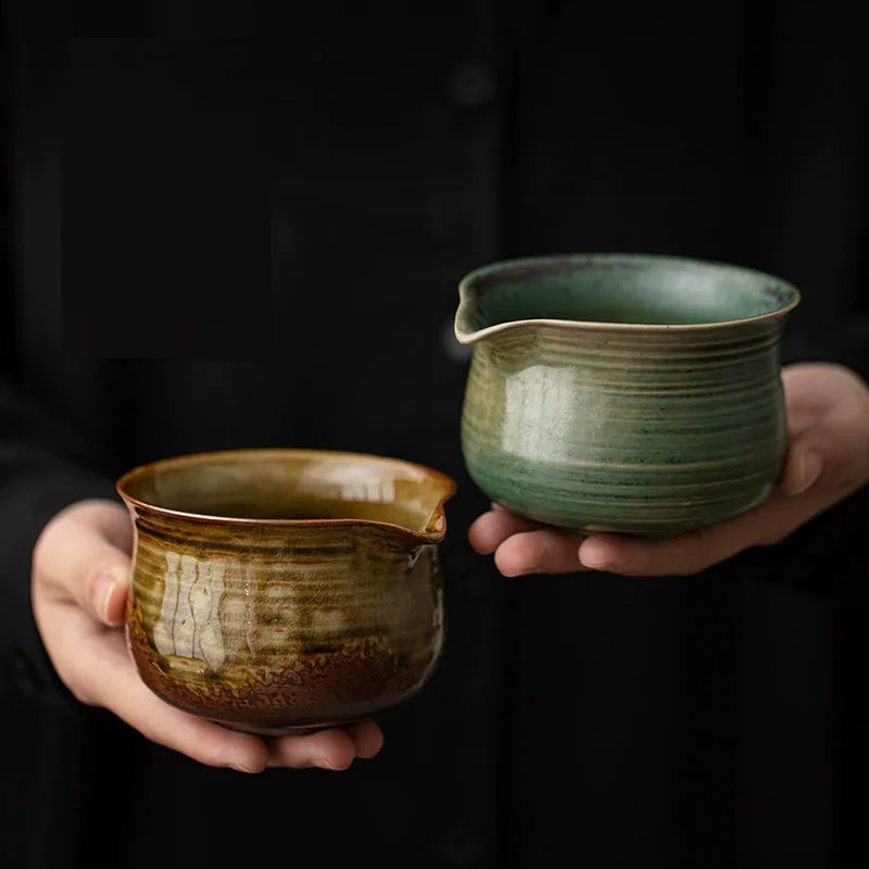 1 Pieces Traditional Japanese Matcha Bowl and Whisk Holder Tea Bowl with Pouring Spout for Office Table Tea Ceremony Party Gift