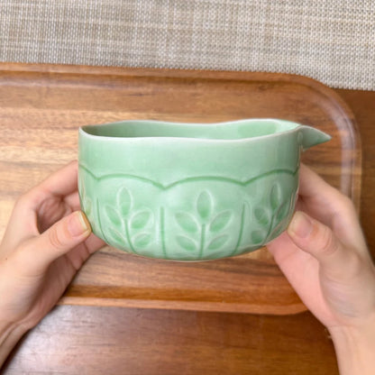 2 Pcs Matcha Set Matcha Whisk Set with Carved Ceramic Matcha Bowl & Carved Matcha Whisk Stand Japanese Tea Ceremony Gift Box