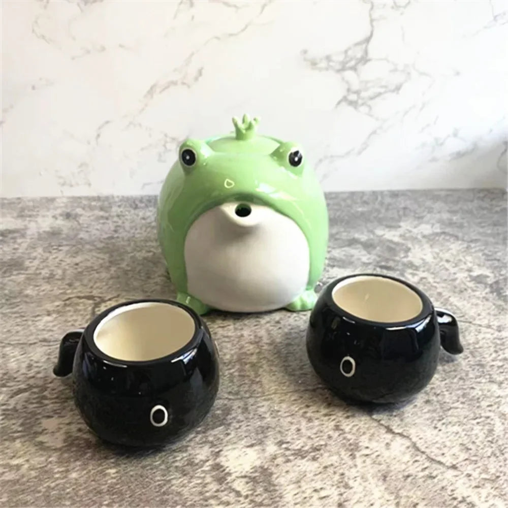 Green Frog Black Tadpole Shaped Japanese Style Teawear Set Creative Porcelain Cute Ceramic Teapot and 2 Tea Cups Sets for Kids