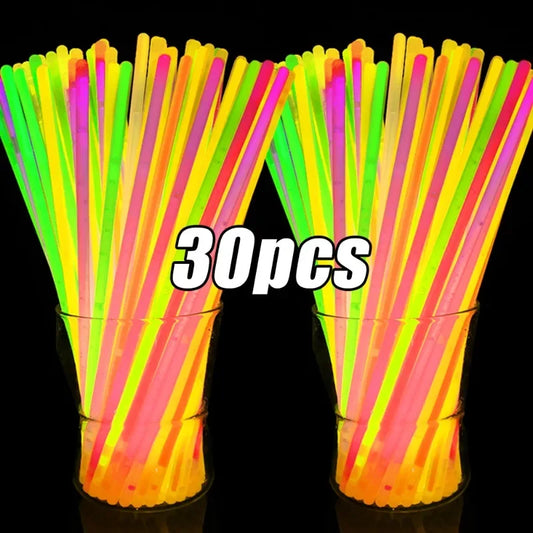 30/1PCS Party Fluorescence Sticks Glow in the Dark DIY Making Armbånd Halskjede Fargerike pinner Julebryllups dekorasjon