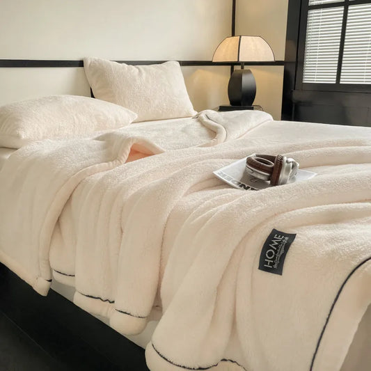New Grade A Half-sided Velvet Autumn Winter Keep Warm Blankets for Bed Soft Fluffy Warmth Sofa Blanket Shawl Napping Blankets
