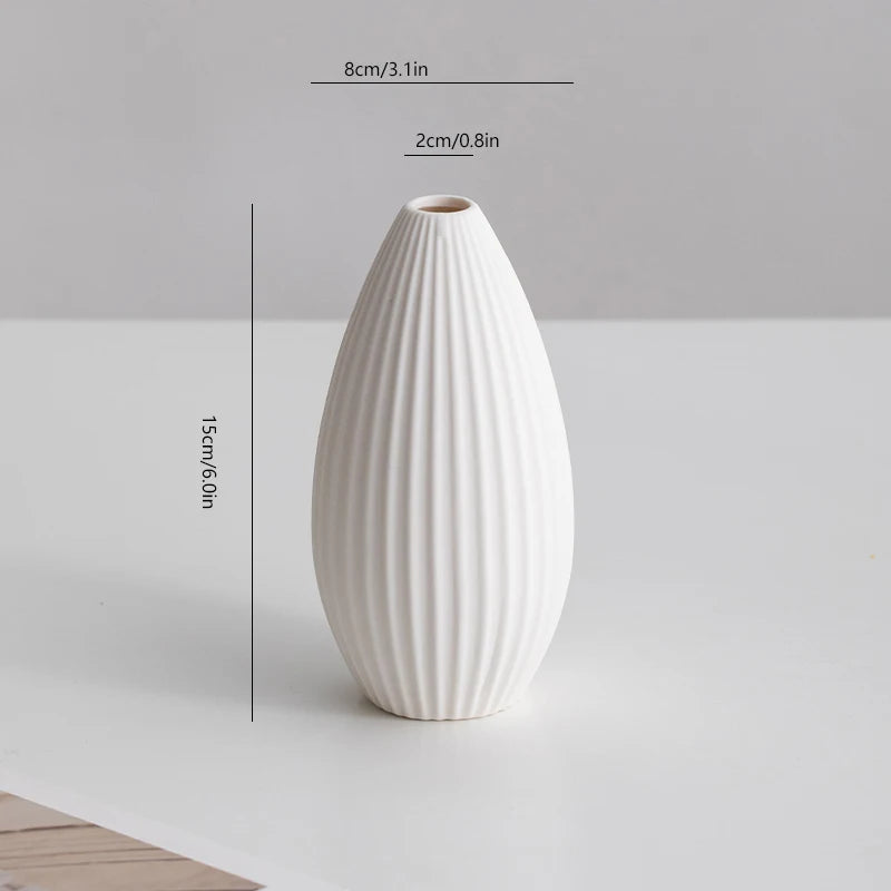 White, simple and modern ceramic vase, living room flower arrangement, light luxury and high-end feel, earthenware jar, table de
