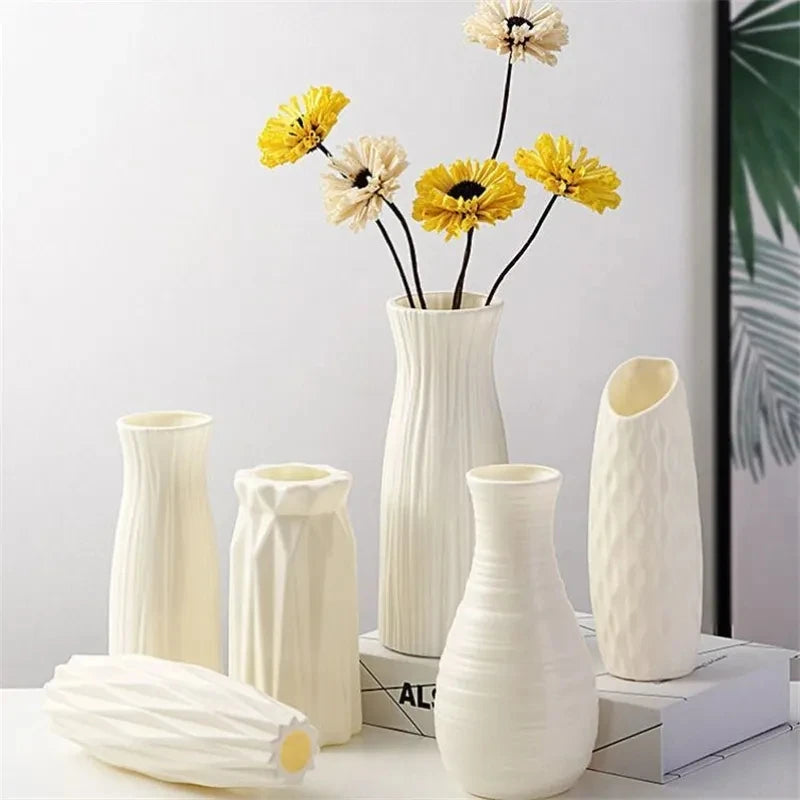 1pc Vase en plastique nordique simple petite bouteille de rangement de pot à fleurs fraîches pour les fleurs salon décorations de maison modernes ornements