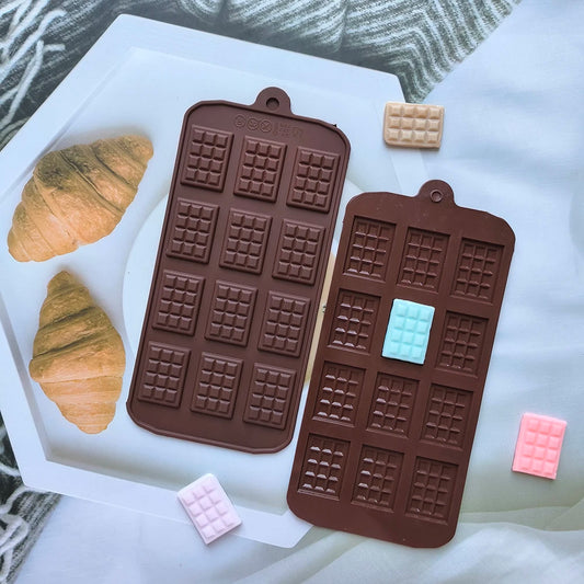 Silicone Chocolate Mold 12 Holes Waffle Chocolate Mold Fondant DIY Candy Bar Mould Cake Decoration Tools Kitchen Baking