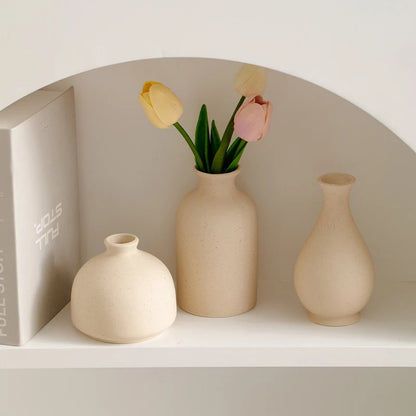 Nordic minimalist creative ceramic small flower vase for home, living room flower arrangement, green plants, tableware, dried fl