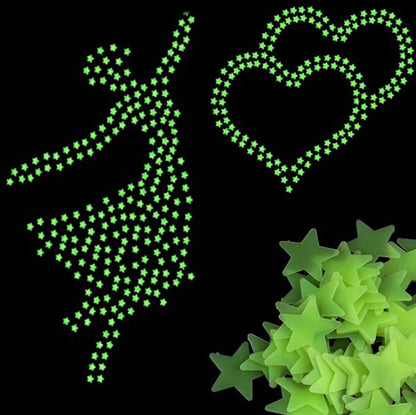 50 pcs Pegatizas de pared fluorescentes luminosas que brillaron en la pared oscura para niños dormitorios de la habitación del bebé decoración del techo