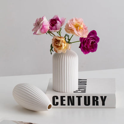 White, simple and modern ceramic vase, living room flower arrangement, light luxury and high-end feel, earthenware jar, table de