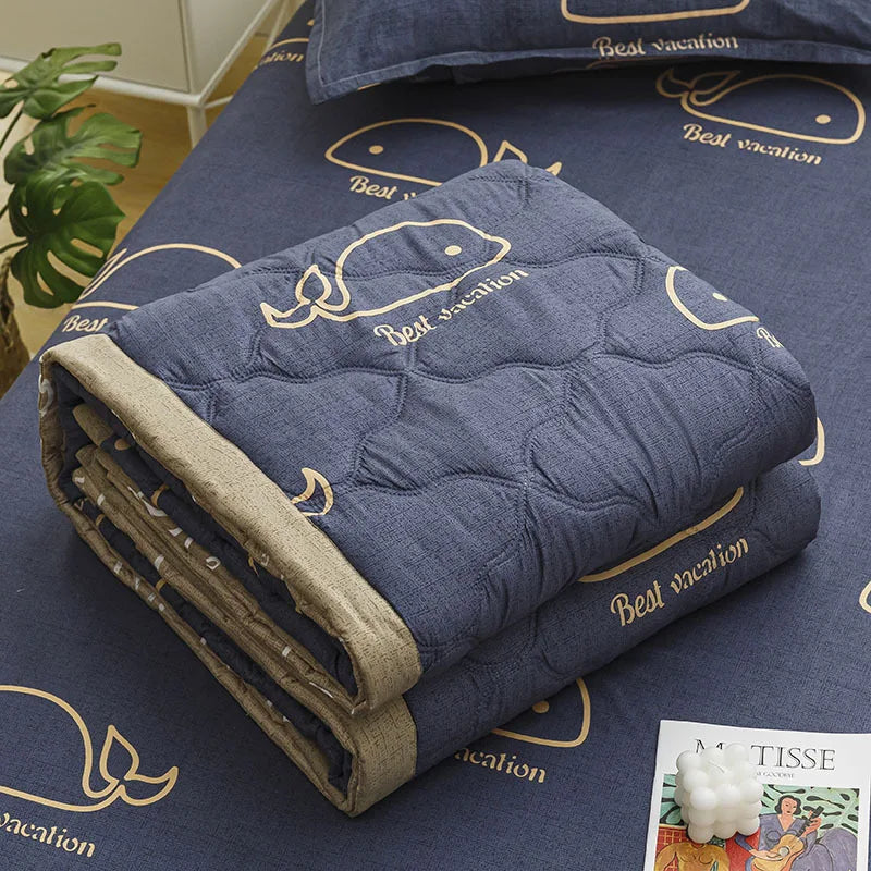 Daisy Printed Quilted Summer Quilt and Pillowcase or Single Quilts Soft Breathable Single Double Blanket Washable Thin Comforter
