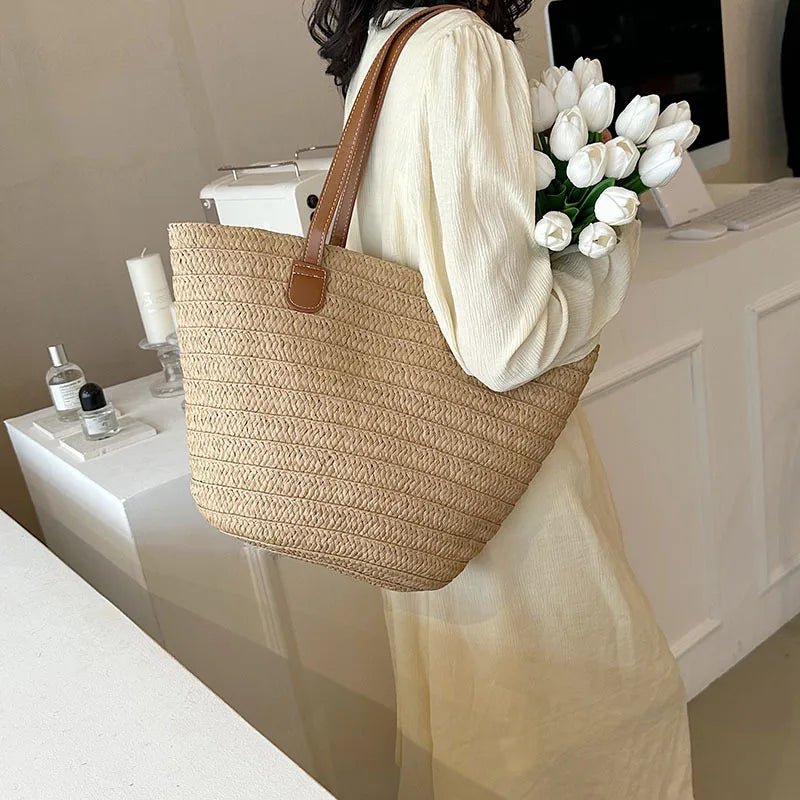 Bolso de hombro de gran capacidad para mujeres Cesta de paja de verano Fashion Fashion Femenino de diseño de lujo Bali Bali Shopper Tote