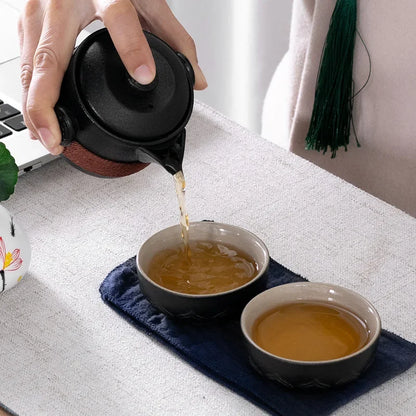 Travel Tea Set Black Pottery Portable Teaware Incule 1pcs Teapot 2pcs 1Bag Gaiwan Cups Coffeeware Teaware Green Cup Sets