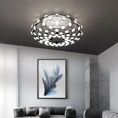 Nordic Creative Living Room Ceiling Light Personalized Designer Villa Duplex Simple Postmodern Dining Room Bedroom Pendant Light