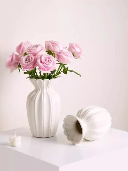 Nordic Retro Gold Painted Cream White Ceramic Vase Living Room Coffee Table Flower Arrangement Vase  Girl Flower Pot  Home Decor