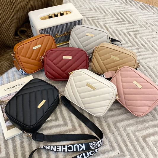 Hoogwaardige PU -schoudertassen voor de handtas van de vrouw eenvoudige crossbody casual messenger tas vrouwelijke coole schoudertassen telefoontas