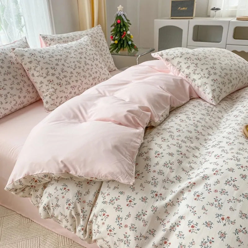 2025 new 3-piece cartoon heart-shaped plant floral print set, a duvet cover and a pair of pillowcases (no padding)