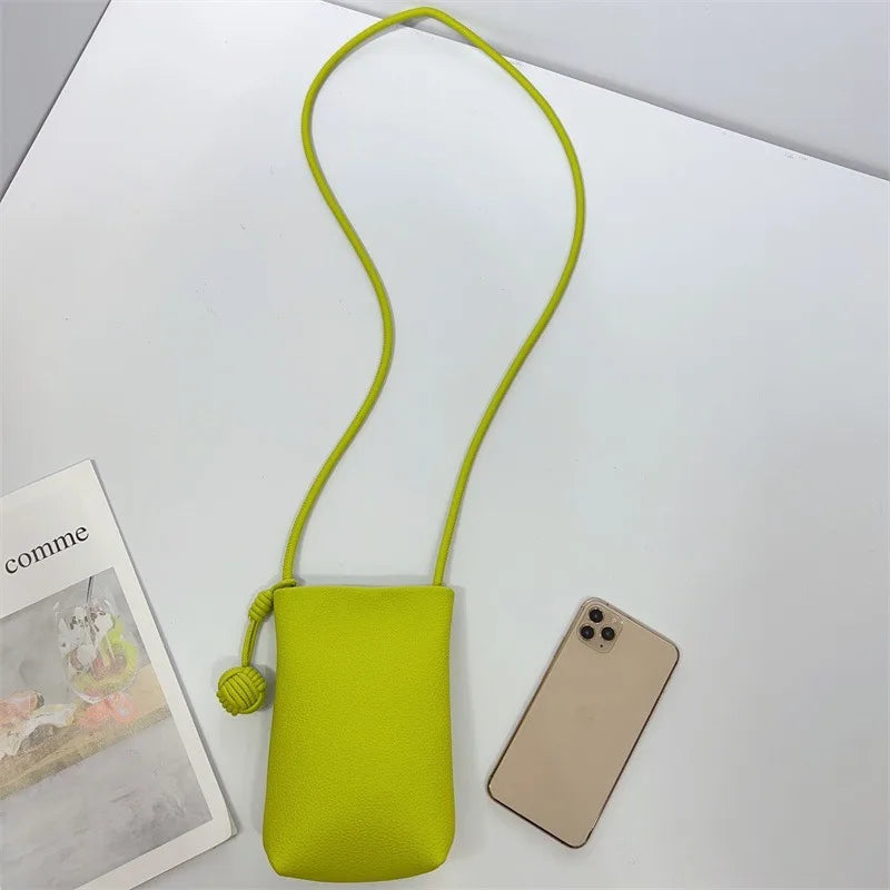 Women Leather Small Crossbody Bag Designer Cell Phone Bag Lightweight Fashion Shoulder Bag Ladies Travel Purse