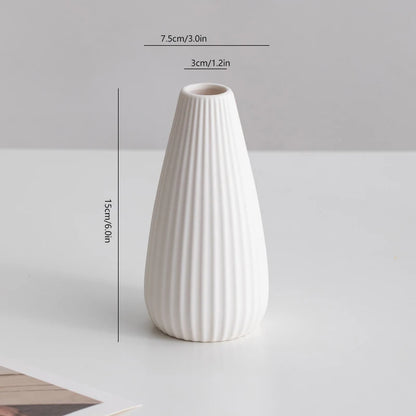 White, simple and modern ceramic vase, living room flower arrangement, light luxury and high-end feel, earthenware jar, table de