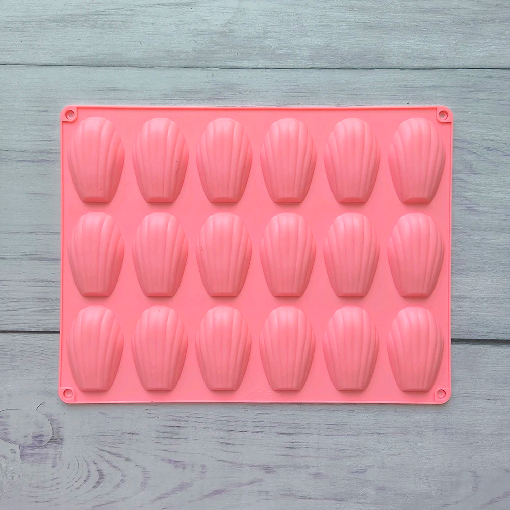 1pc 18 Cavity Madeleine Silicone Cake Mold Shell shaped Chocolate Cookie Biscuit Mould Handmade Silicone Bakeware Tools