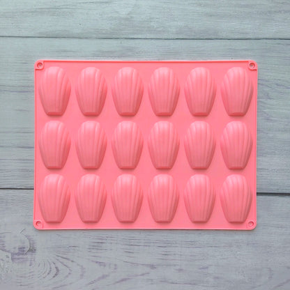 1pc 18 Cavity Madeleine Silicone Cake Mold Shell shaped Chocolate Cookie Biscuit Mould Handmade Silicone Bakeware Tools
