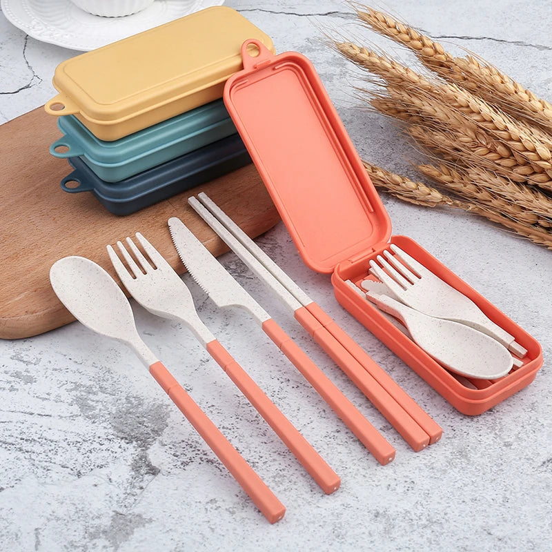 4PCS Portable Table Valise de blé Paille de paille Dingelable Couvratifs Doueurs de voyage Picnic Dingeware Set Couping Cutlery Set