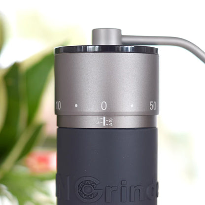 Kingrinder K6 Handmatige Coffee Grinder Portable Mill 420Staillel Steel 48mm roestvrijstalen titanium plating Burr