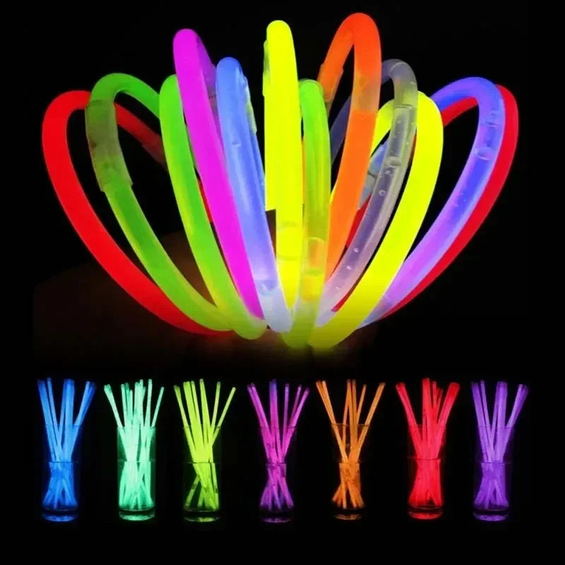 30/1ps Sticchi di fluorescenza per feste Glow in The Dark fai -da -te che produce braccialetti collana colorato bastoncini