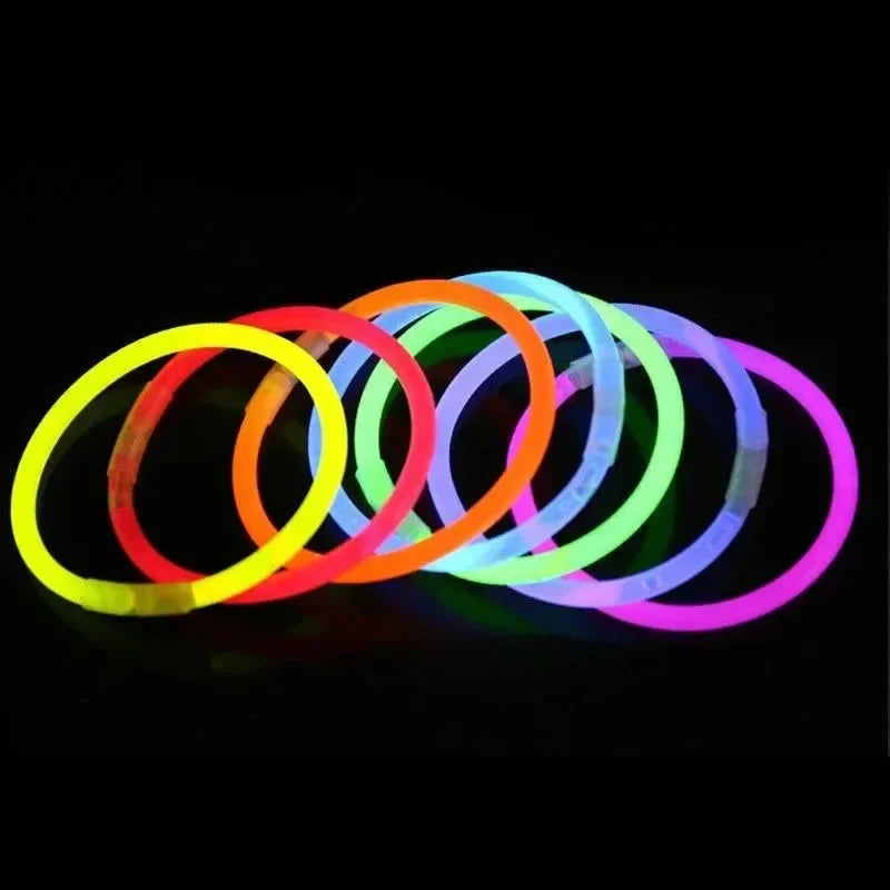 30/1PCS Party Fluorescence Sticks Glow in the Dark DIY Making Armbånd Halskjede Fargerike pinner Julebryllups dekorasjon