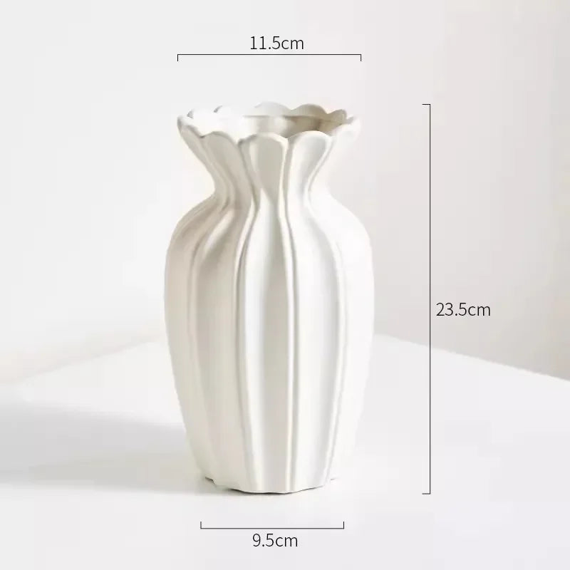 Nordic Retro Gold Painted Cream White Ceramic Vase Living Room Coffee Table Flower Arrangement Vase  Girl Flower Pot  Home Decor