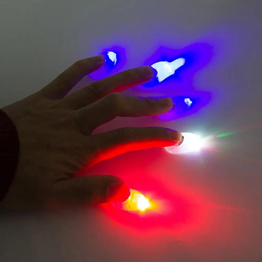 2 piezas Pulgar Finger Light Magic Juguetes Ligeros para accesorios de magia para adultos LED Finger Fingers Fiesta de Halloween Juguetes Niños