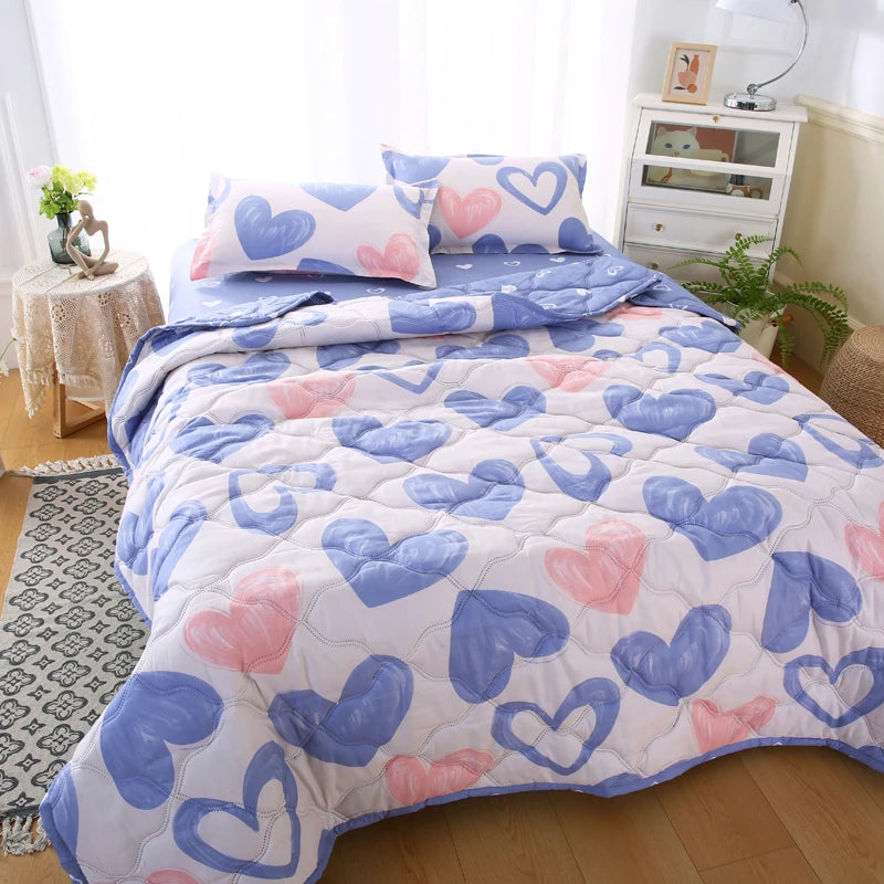 Daisy Printed Quilted Summer Quilt and Pillowcase or Single Quilts Soft Breathable Single Double Blanket Washable Thin Comforter