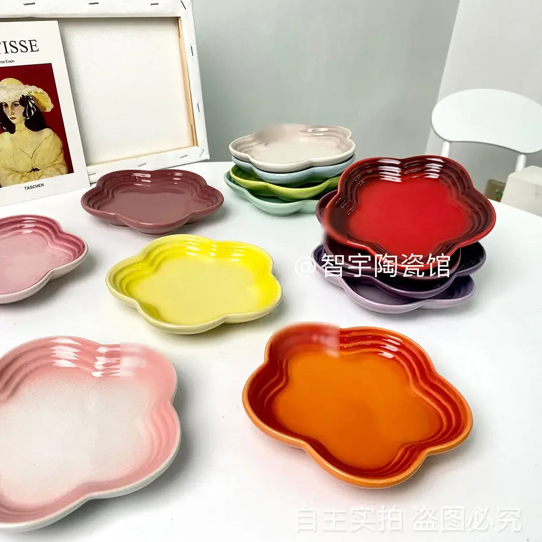 Plum arc-en-ciel Blossom Petite assiette 6 pouces 15 cm Sauce Plaque de fleur Fleurée Pitre graduel Piche de la plaque osseuse