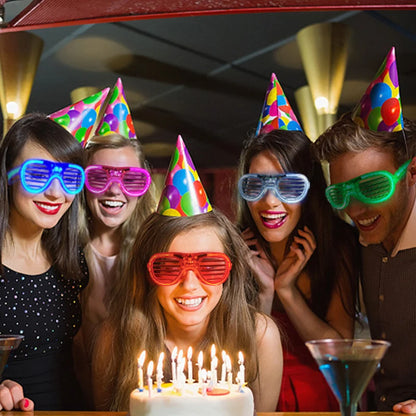 LEG -UP -LED -Brille 5 Farben Herz Formglühen Glühen in der dunklen Party liefert Neon Party -Gefälligkeiten für Kinder Erwachsene