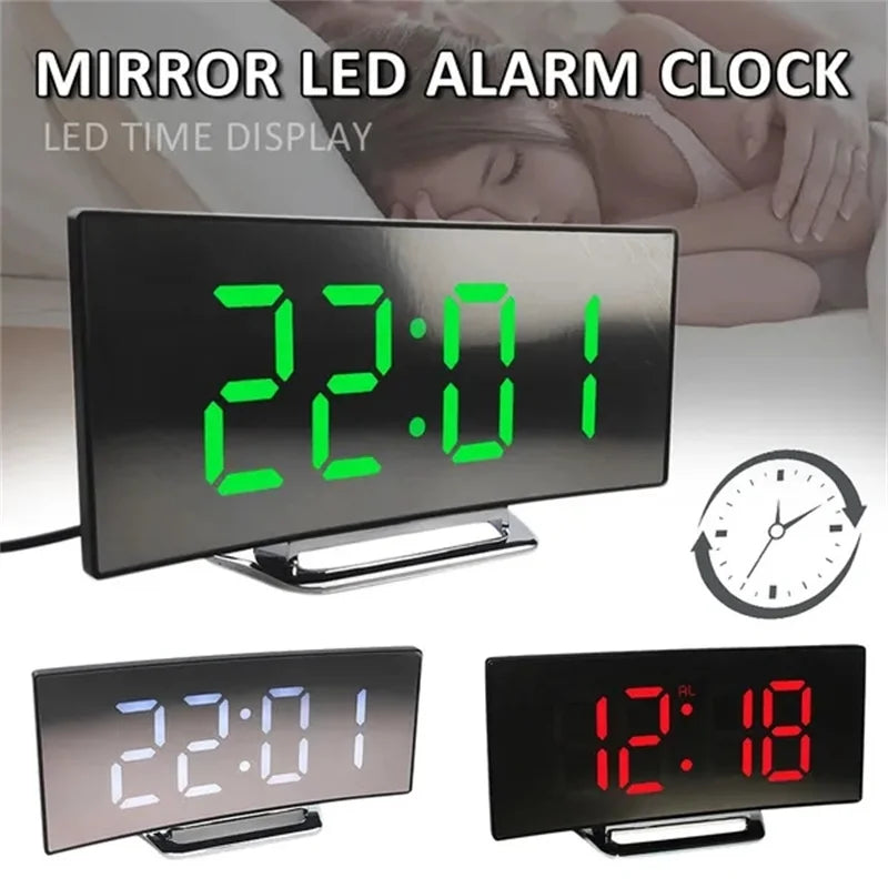 Mornière d'alarme à LED Miroir à écran incurvé Récit d'alarme numérique avec température du sommeil pour les étudiants de la chambre à coucher